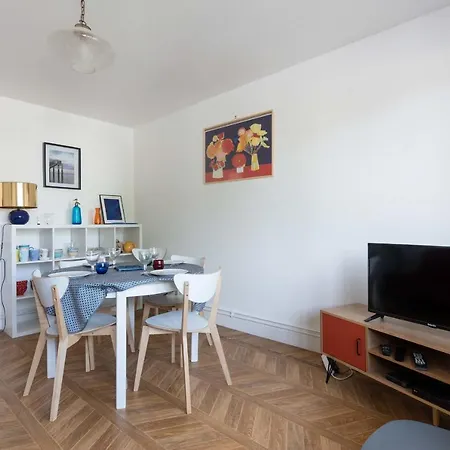 شقة Bright 70m Cosy Near The *