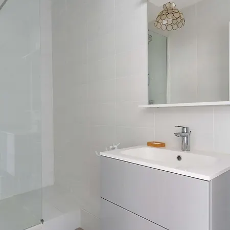 Bright 70m Cosy Near The Apartament Arcachon