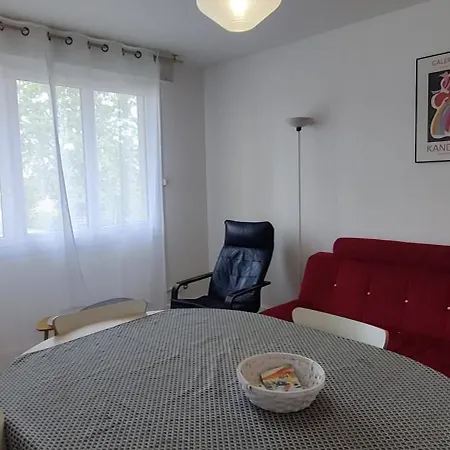 Bright 70m Cosy Near The