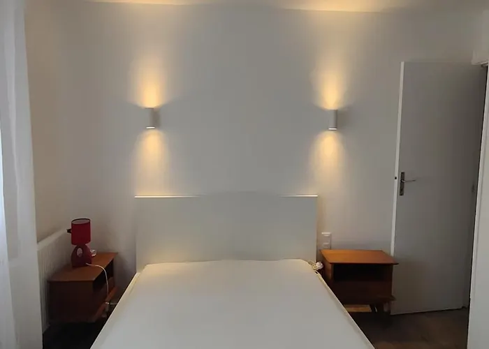 شقة Bright 70m Cosy Near The *