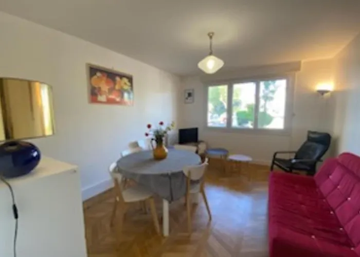 Bright 70m Cosy Near The *